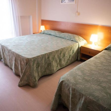 רוסולינה מארה Hotel Umberto מראה חיצוני תמונה