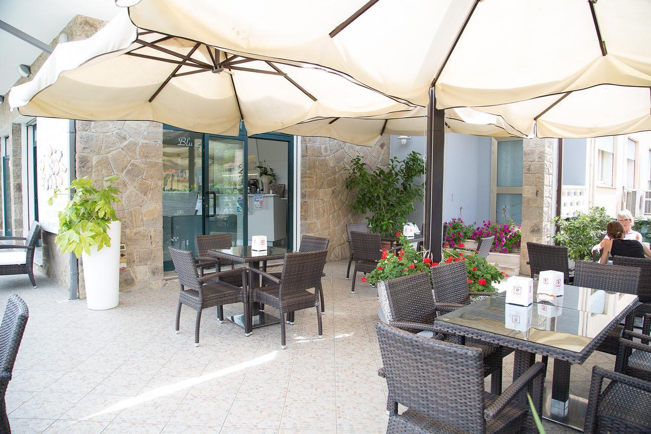 רוסולינה מארה Hotel Umberto מראה חיצוני תמונה
