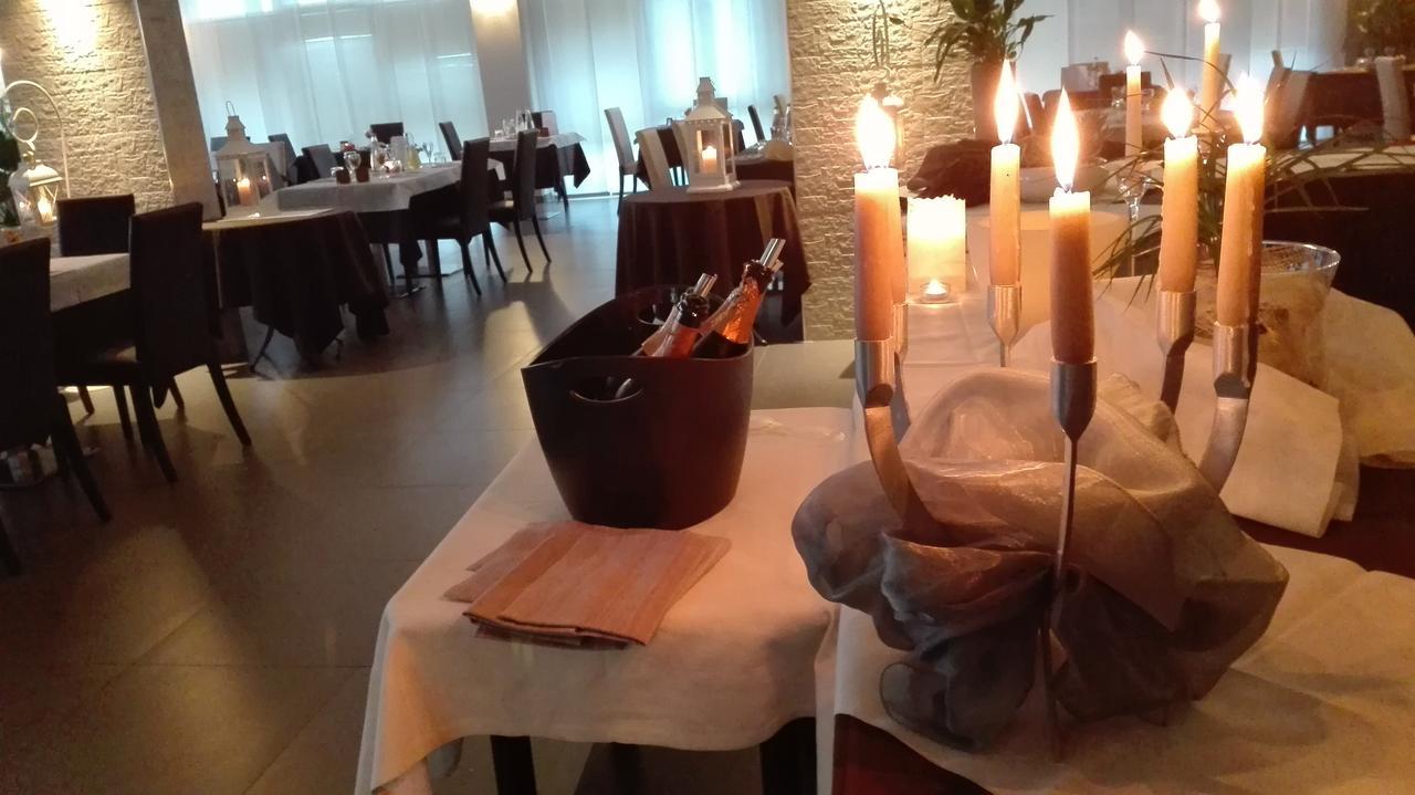רוסולינה מארה Hotel Umberto מראה חיצוני תמונה