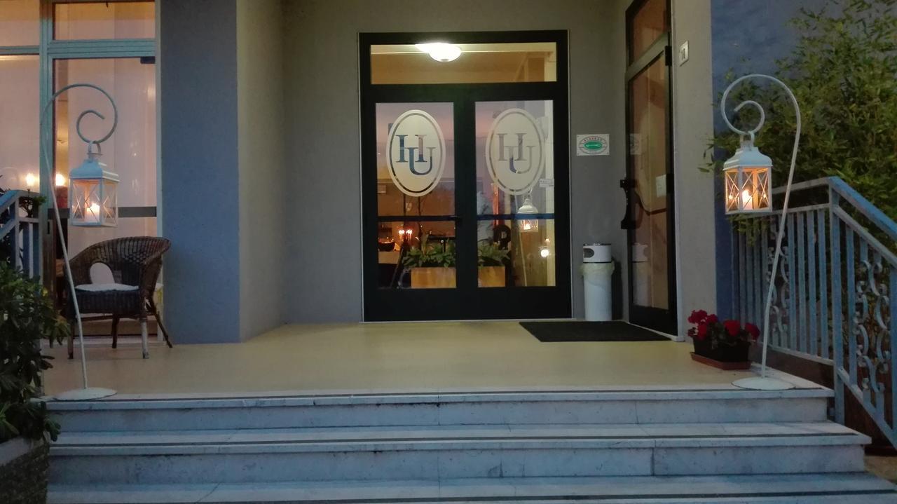 רוסולינה מארה Hotel Umberto מראה חיצוני תמונה